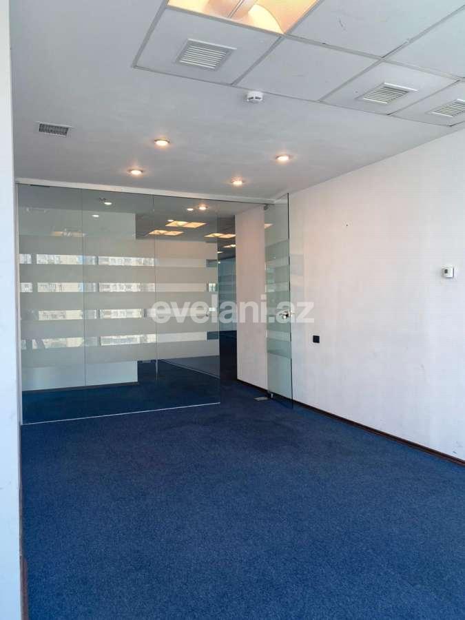 Kirayə verilir, ofis, 7 otaqlı, 300 m², Bakı, Yasamal r, 8 Noyabr m.