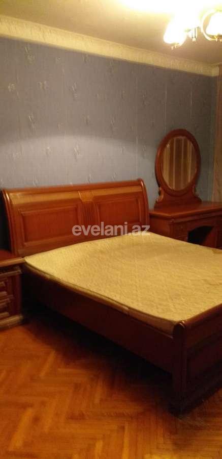 Kirayə verilir, köhnə tikili, 3 otaqlı, 90 m², Bakı, Binəqədi r, 8-ci mikrorayon q, Azadlıq prospekti m.