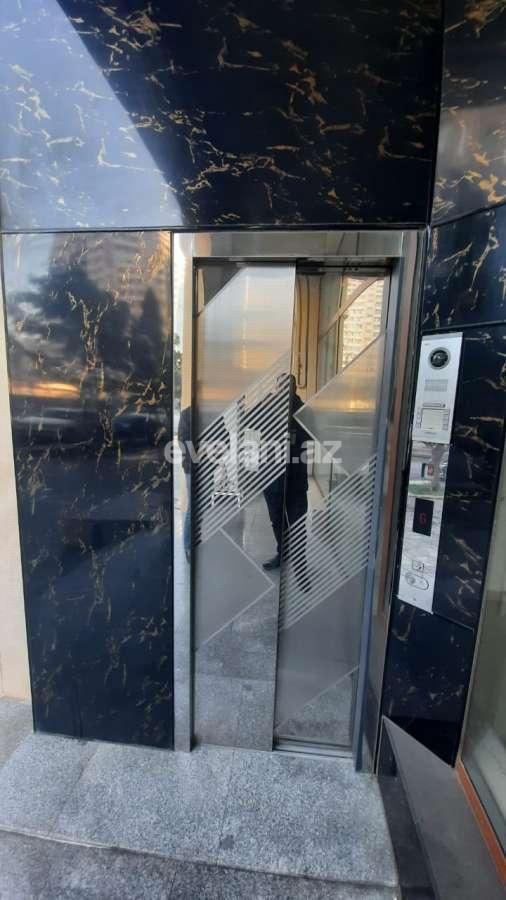 Сдаётся, офис, 8-комнаты, 350 m², Баку, Хатаинский r, Шах Исмаил Хатаи m.