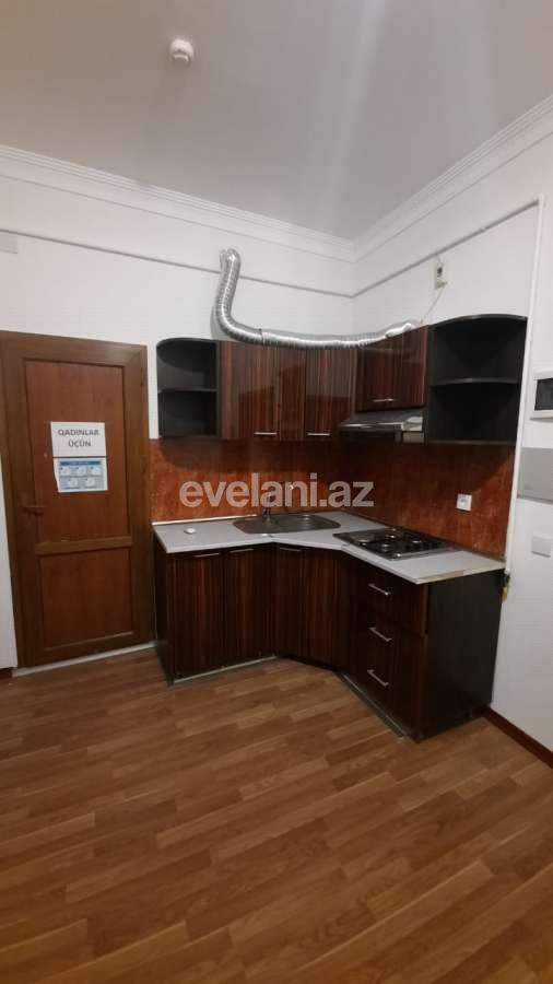 Сдаётся, офис, 8-комнаты, 350 m², Баку, Хатаинский r, Шах Исмаил Хатаи m.