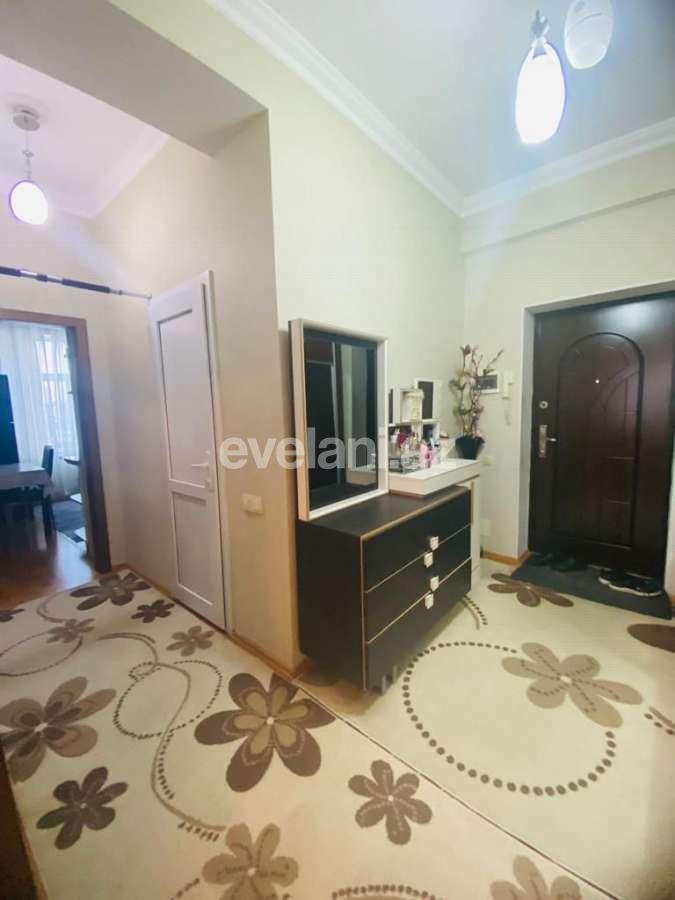 Kirayə verilir, yeni tikili, 2 otaqlı, 78 m², Bakı, Səbail r, Badamdar q, İçəri Şəhər m.