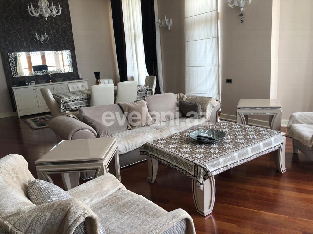 Rent, new building, 3 room, 202 m², Baku, Sahil m.
