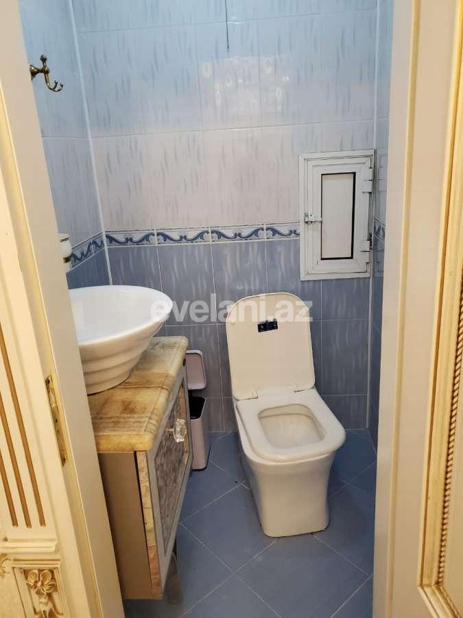 Satılır, köhnə tikili, 3 otaqlı, 160 m², Bakı, Nəsimi r, 2-ci mikrorayon q, Memar Əcəmi m.