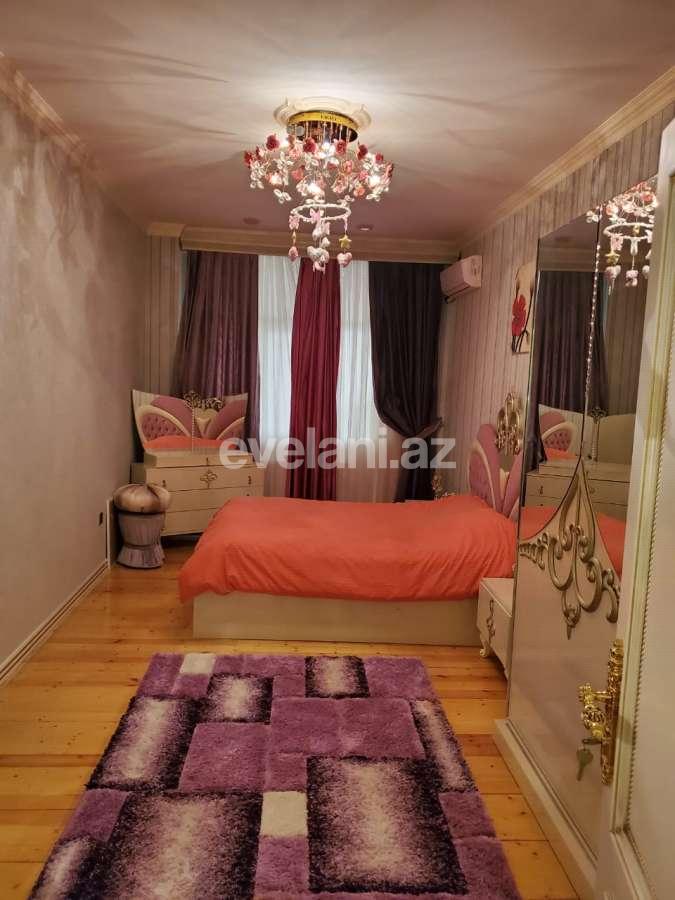Satılır, köhnə tikili, 3 otaqlı, 160 m², Bakı, Nəsimi r, 2-ci mikrorayon q, Memar Əcəmi m.