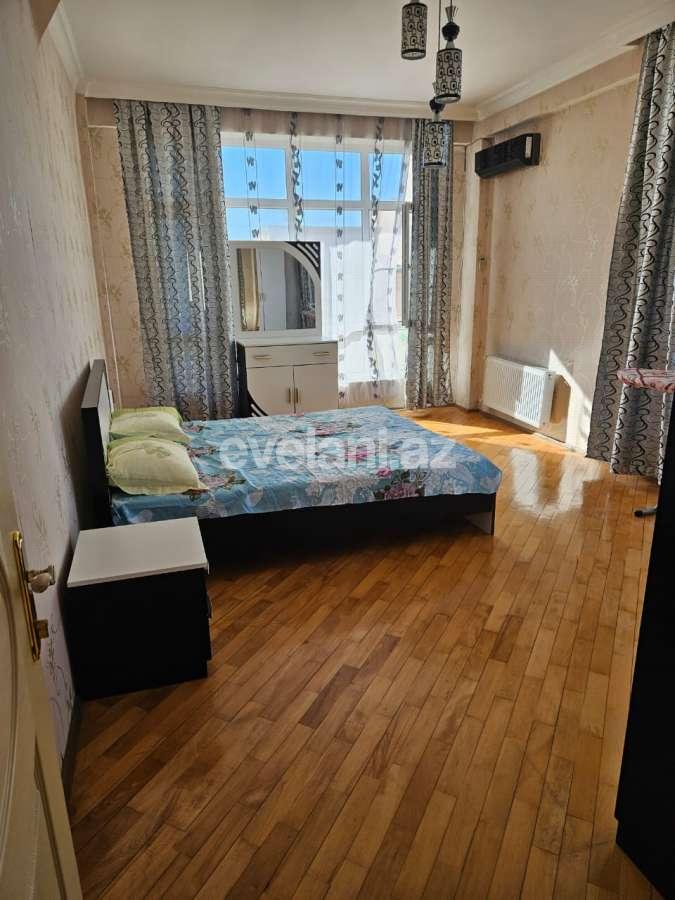 Rent, new building, 3 room, 144 m², Baku, Nasimi r, 8 November m.