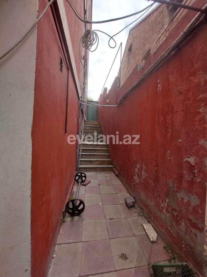 Satılır, həyət evi / bağ, 6 otaqlı, 300 m², Bakı, Sabunçu r, Bakıxanov q.