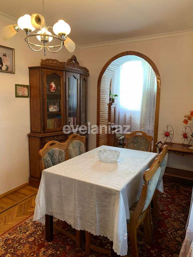 Satılır, köhnə tikili, 3 otaqlı, 70 m², Bakı, Nəsimi r, 20 yanvar m.