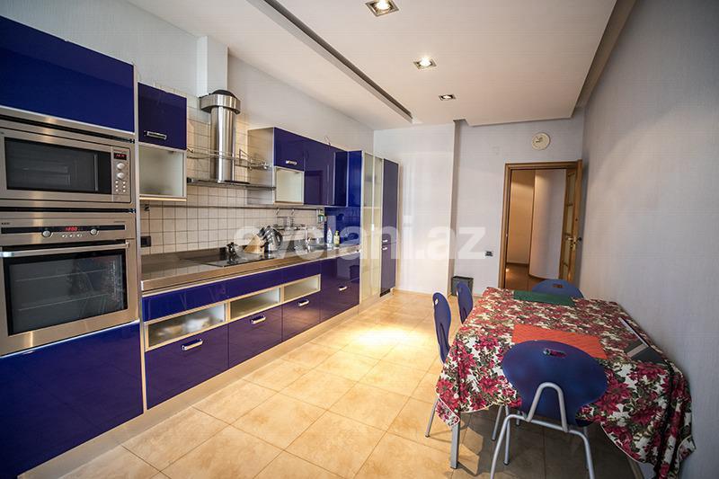 Sale, new building, 4 room, 195 m², Baku, Nasimi r, 28 may m.