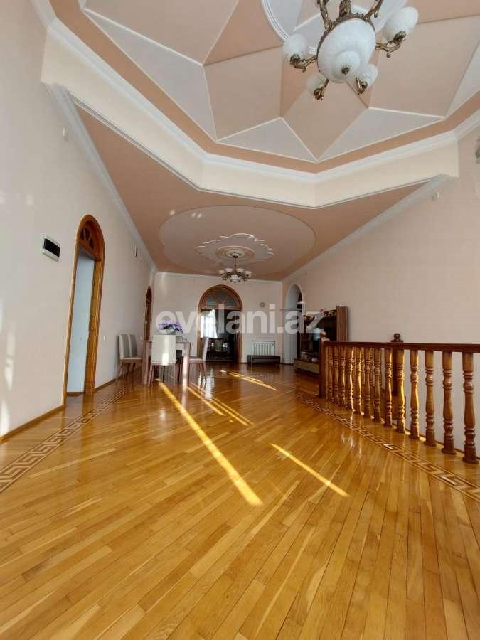 Satılır, həyət evi / bağ, 7 otaqlı, 400 m², Bakı, Nizami r, 8-ci kilometr q, Qara Qarayev m.