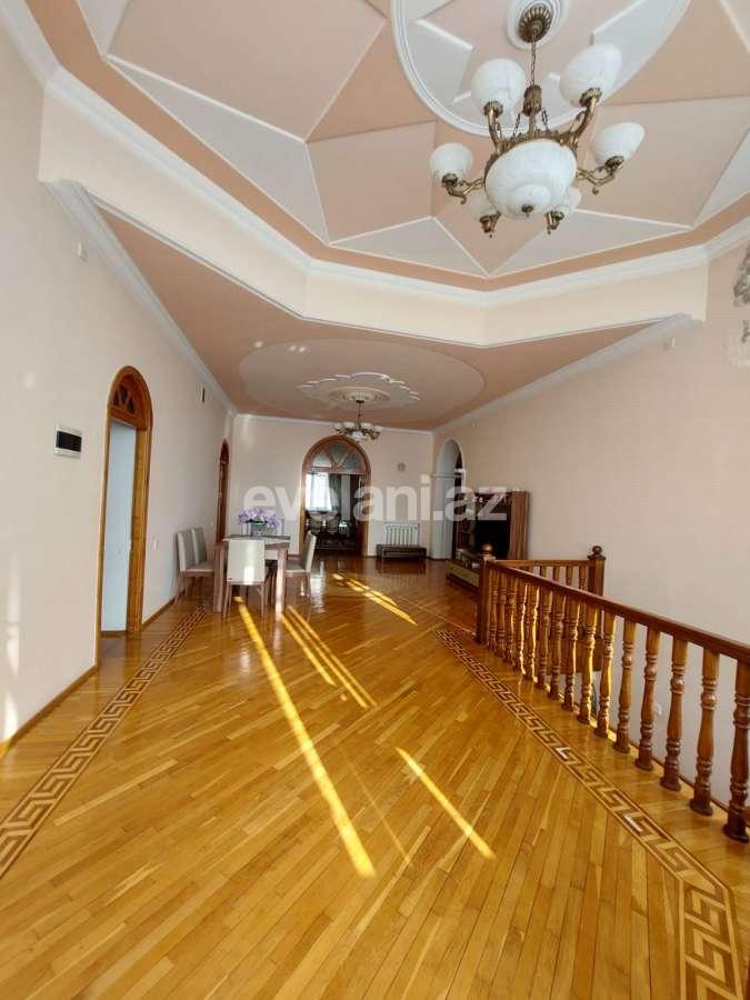 Satılır, həyət evi / bağ, 7 otaqlı, 400 m², Bakı, Nizami r, 8-ci kilometr q, Qara Qarayev m.