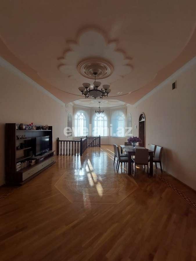 Satılır, həyət evi / bağ, 7 otaqlı, 400 m², Bakı, Nizami r, 8-ci kilometr q, Qara Qarayev m.