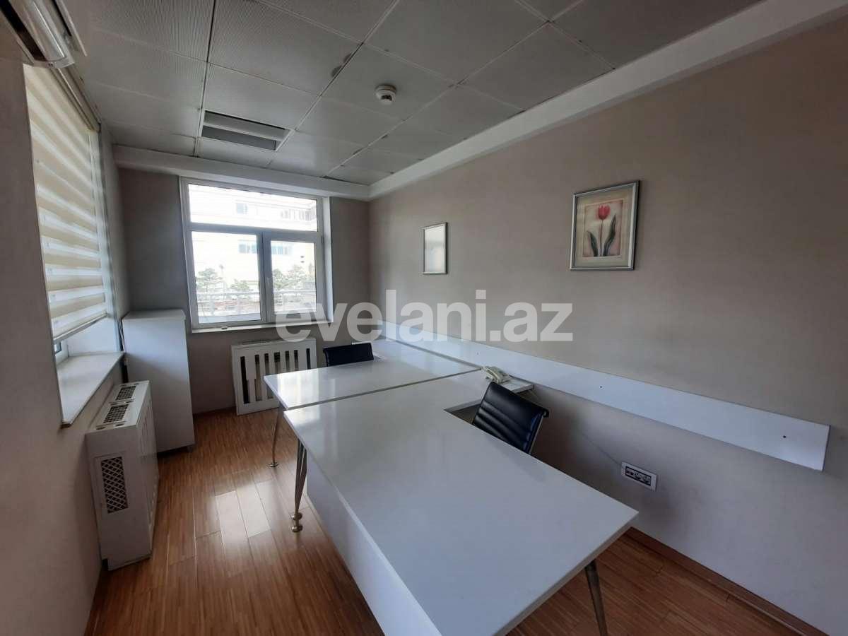 Kirayə verilir, ofis, 4 otaqlı, 130 m², Bakı, Xətai r, Şah İsmayıl Xətai m.