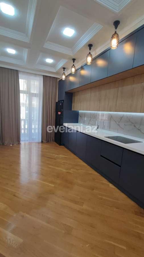 Satılır, yeni tikili, 4 otaqlı, 145 m², Bakı, Xətai r.