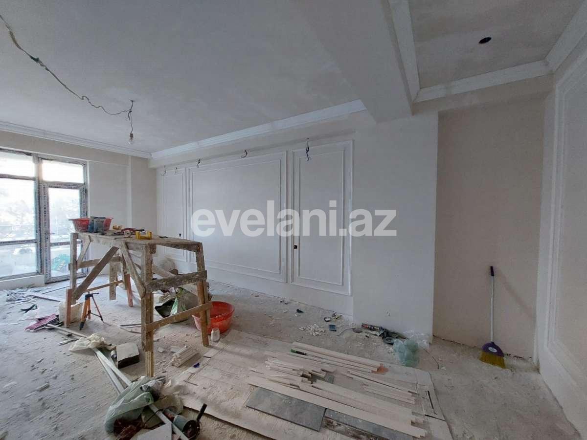 Satılır, yeni tikili, 3 otaqlı, 126 m², Bakı, Nizami r, 8-ci kilometr q, Qara Qarayev m.