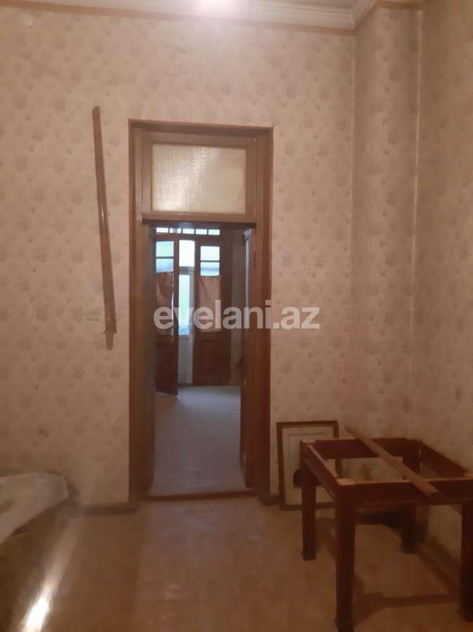 Satılır, köhnə tikili, 6 otaqlı, 150 m², Bakı, Səbail r, Sahil m.