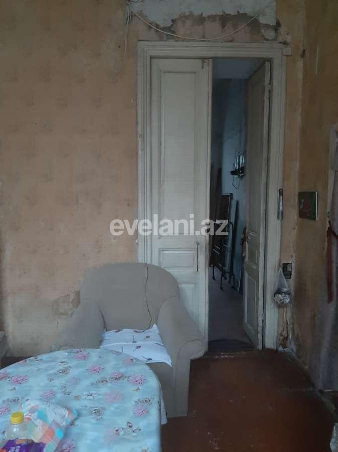 Satılır, köhnə tikili, 6 otaqlı, 150 m², Bakı, Səbail r, Sahil m.