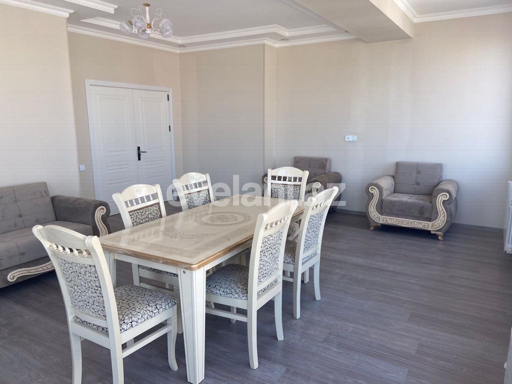 Сдаётся, новостройка, 5-комнаты, 182 m², Баку, Насиминский r, 8 Ноябрь m.