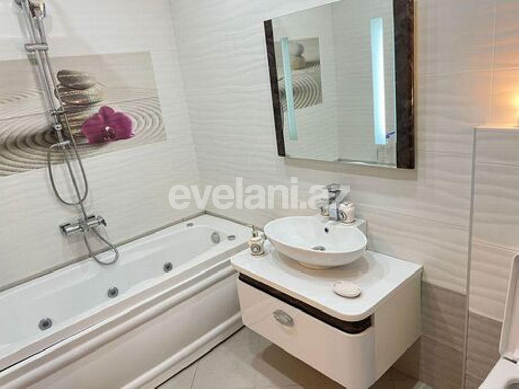 Satılır, yeni tikili, 3 otaqlı, 153 m², Bakı, Yasamal r, Elmlər Akademiyası m.