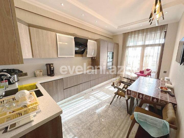 Продаётся, новостройка, 5-комнаты, 250 m², Баку, Ясамальский r, Элмляр Академиясы m.