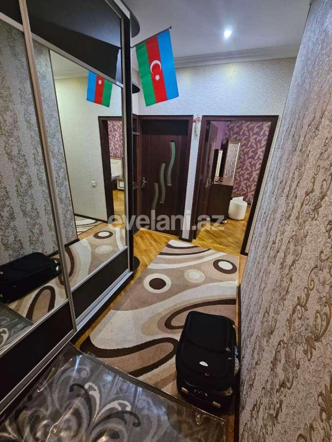 Kirayə verilir, köhnə tikili, 3 otaqlı, 100 m², Bakı, Binəqədi r, 8-ci mikrorayon q, Azadlıq prospekti m.