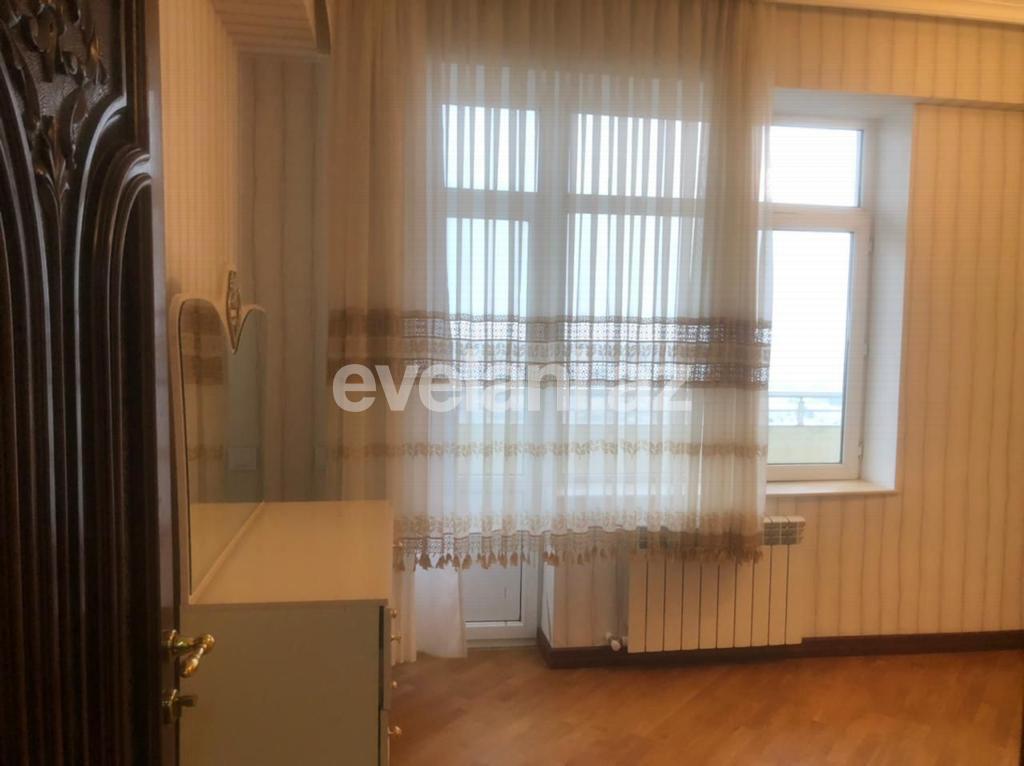 Rent, new building, 3 room, 150 m², Baku, Nasimi r, 8 November m.