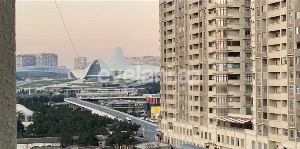 Kirayə verilir, yeni tikili, 2 otaqlı, 83 m², Bakı, Xətai r, Şah İsmayıl Xətai m.