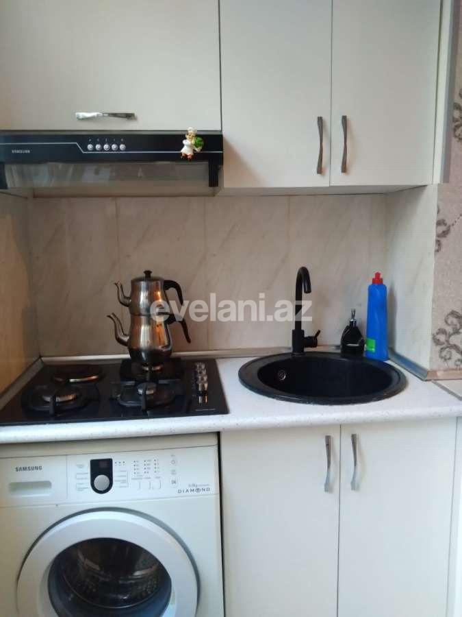 Satılır, köhnə tikili, 2 otaqlı, 45 m², Bakı, Yasamal r, İnşaatçılar m.