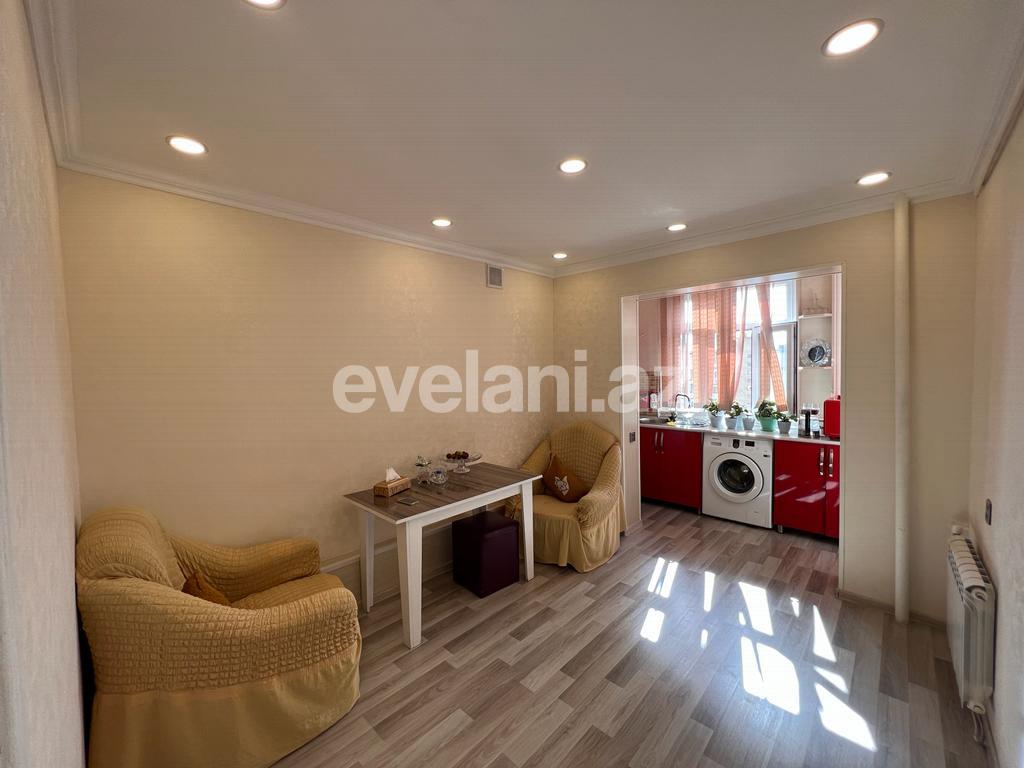 Sale, old building, 3 room, 66 m², Baku, Surakhani r, Yeni Guneshli d.