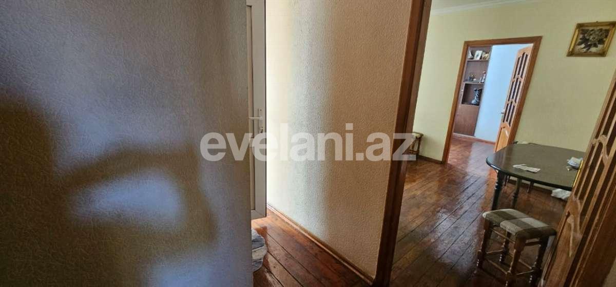 Satılır, köhnə tikili, 2 otaqlı, 50 m², Bakı, Xətai r, Qara Qarayev m.