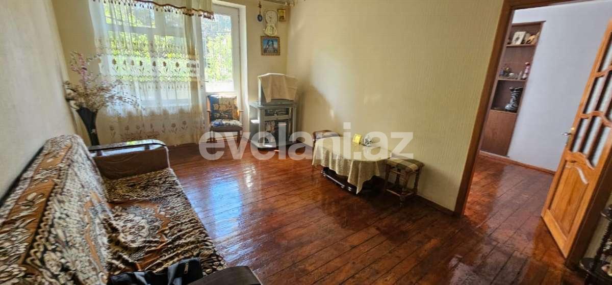 Satılır, köhnə tikili, 2 otaqlı, 50 m², Bakı, Xətai r, Qara Qarayev m.