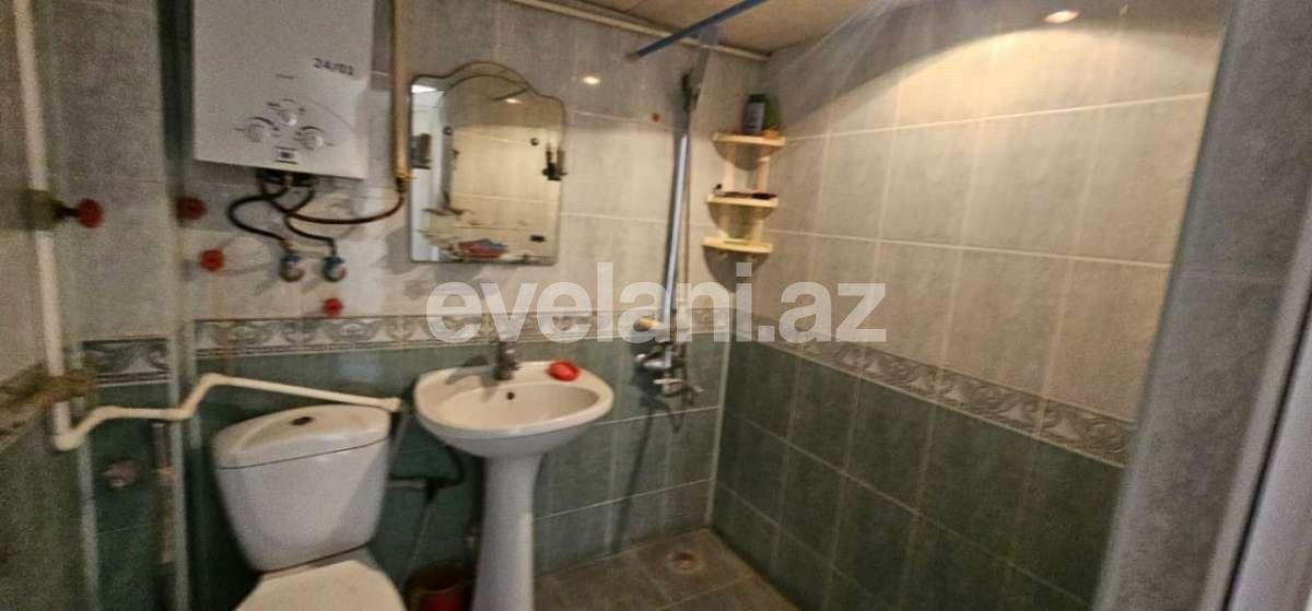 Satılır, köhnə tikili, 2 otaqlı, 50 m², Bakı, Xətai r, Qara Qarayev m.