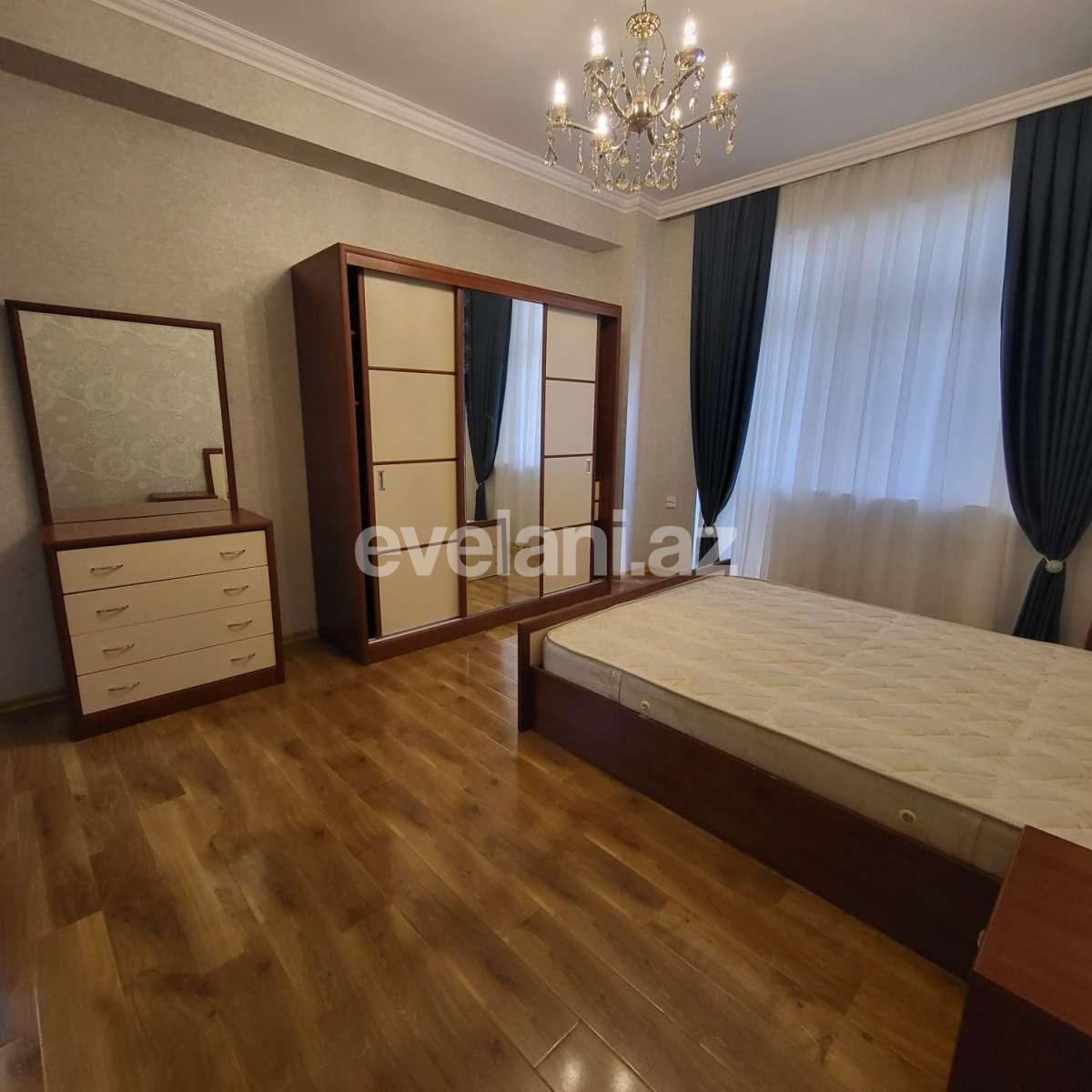 Satılır, yeni tikili, 3 otaqlı, 129 m², Bakı, Nərimanov r, 8 Noyabr m.