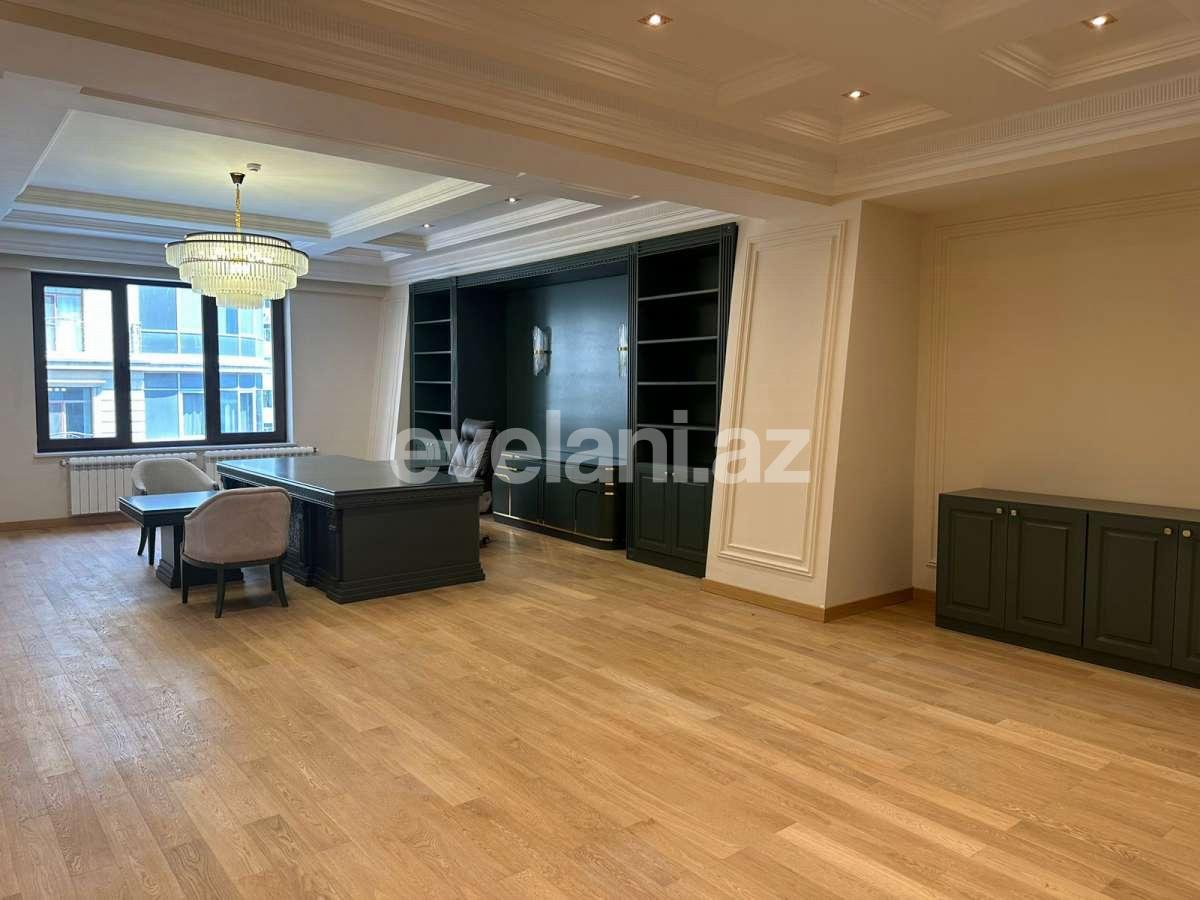 Kirayə verilir, ofis, 17 otaqlı, 760 m², Bakı, Səbail r, İçəri Şəhər m.