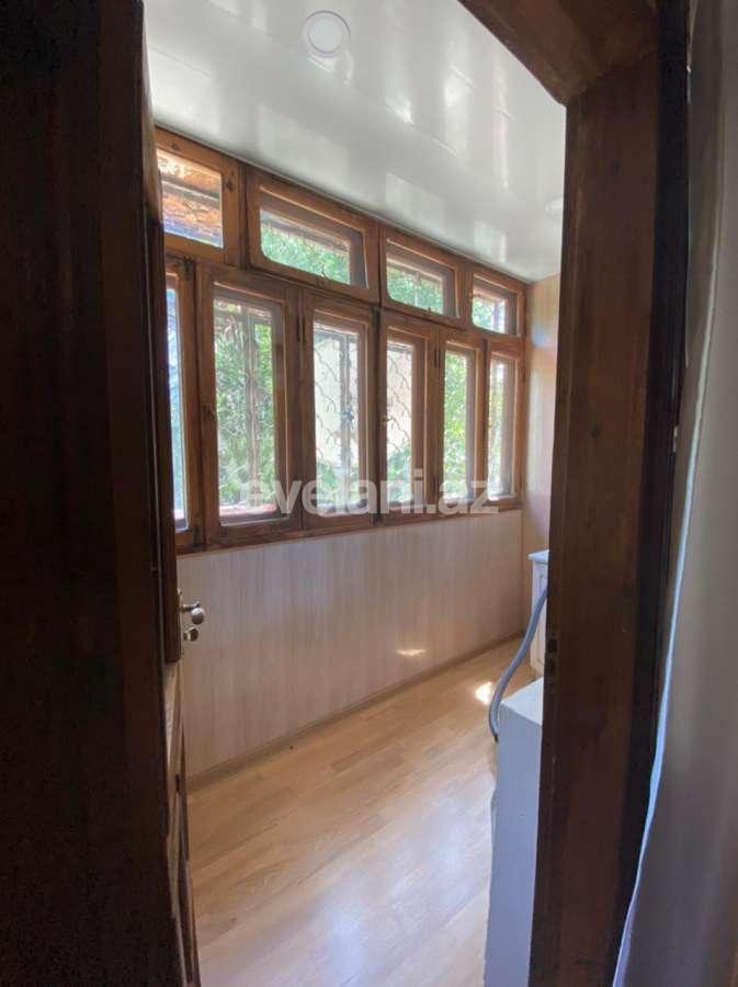 Kirayə verilir, köhnə tikili, 3 otaqlı, 83 m², Bakı, Nəsimi r, 5-ci mikrorayon q, Memar Əcəmi m.
