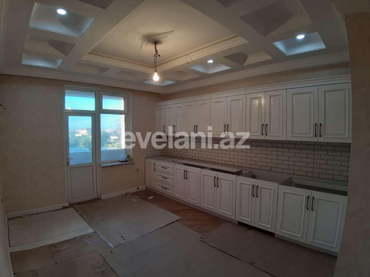 Satılır, yeni tikili, 3 otaqlı, 130 m², Bakı, Binəqədi r, 7-ci mikrorayon q, Azadlıq prospekti m.