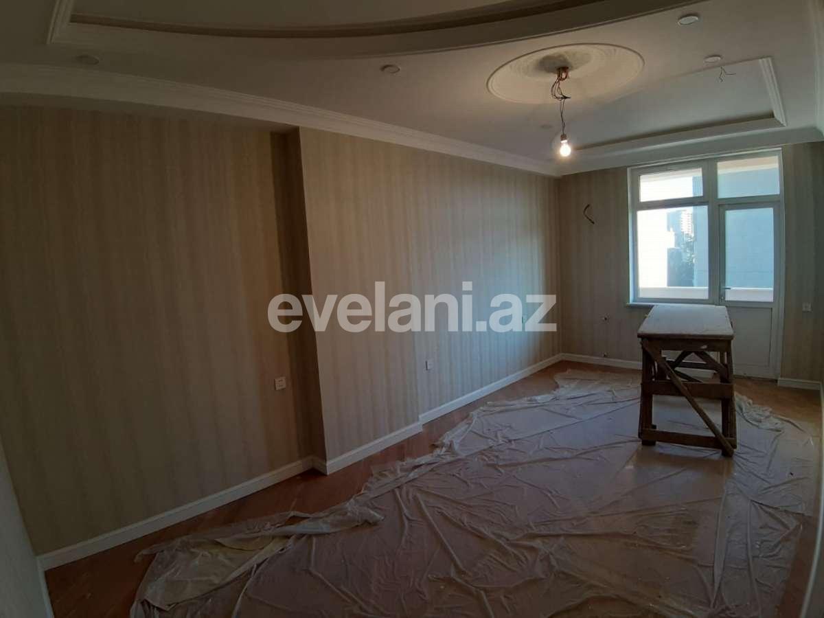 Satılır, yeni tikili, 3 otaqlı, 130 m², Bakı, Binəqədi r, 7-ci mikrorayon q, Azadlıq prospekti m.