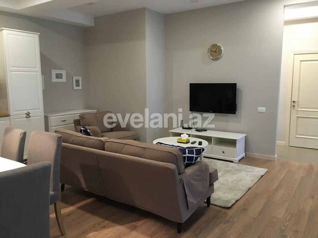 Kirayə verilir, köhnə tikili, 2 otaqlı, 78 m², Bakı, Səbail r, Sahil m.