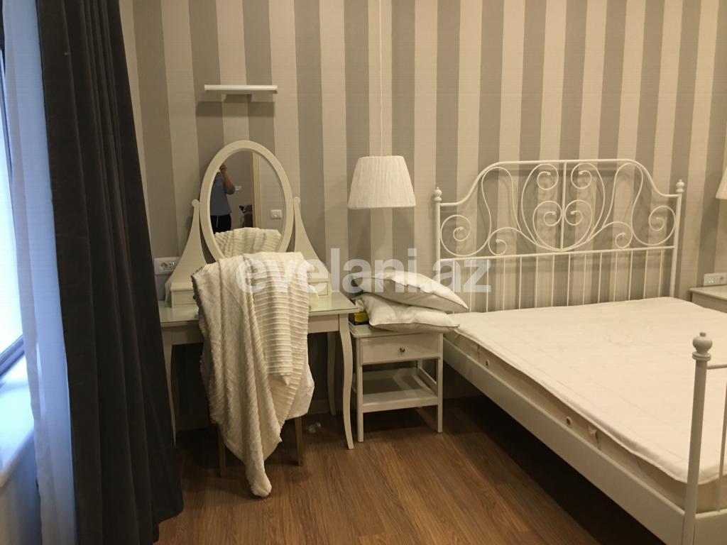 Kirayə verilir, köhnə tikili, 2 otaqlı, 78 m², Bakı, Səbail r, Sahil m.