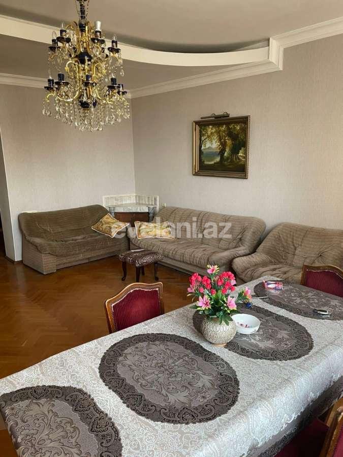 Сдаётся, вторичка, 3-комнаты, 134 m², Баку, Ясамальский r, Ясамал p, Элмляр Академиясы m.