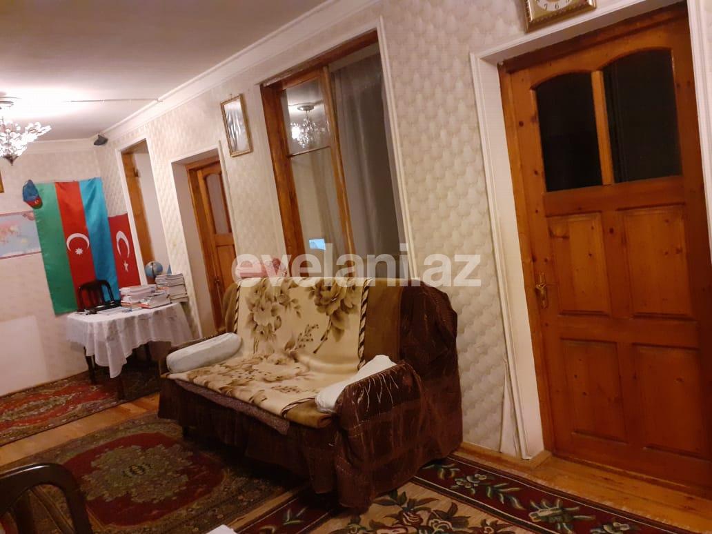 Satılır, həyət evi / bağ, 7 otaqlı, 130 m², Bakı, Səbail r, Badamdar q.
