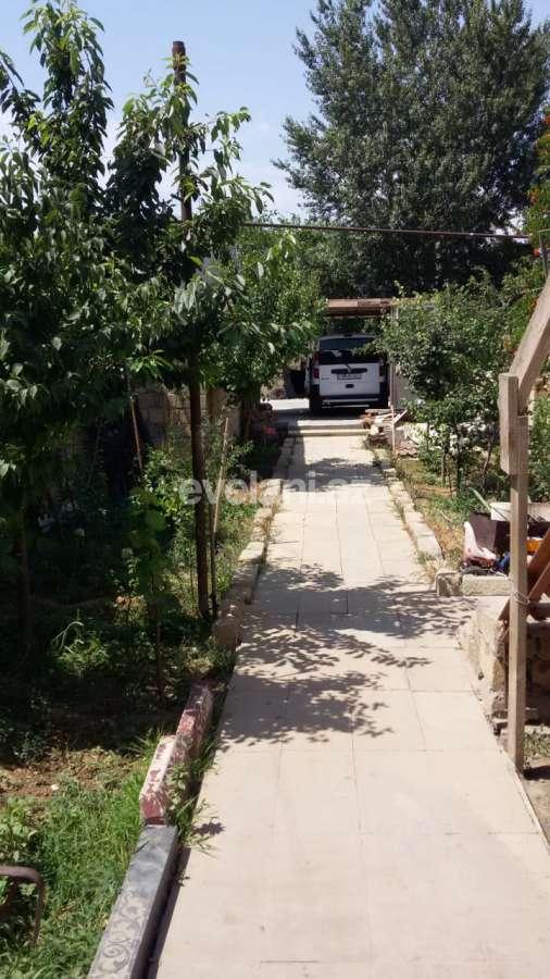 Satılır, həyət evi / bağ, 4 otaqlı, 180 m², Bakı, Səbail r, Badamdar q.
