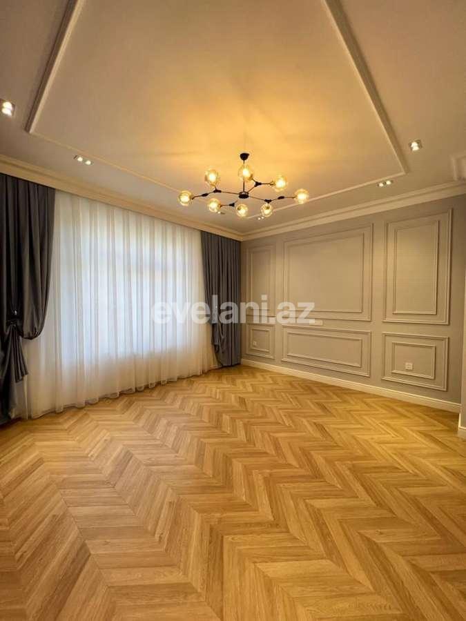 Satılır, villa, 6 otaqlı, 310 m², Bakı, Səbail r, Badamdar q.