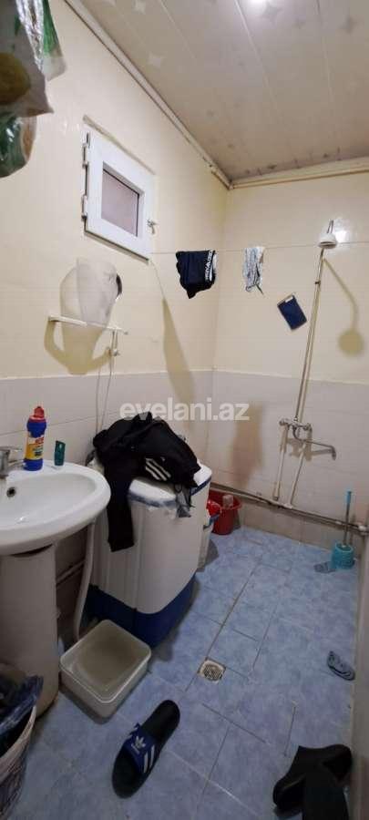 Sale, old building, 3 room, 80 m², Baku, Yasamal r.