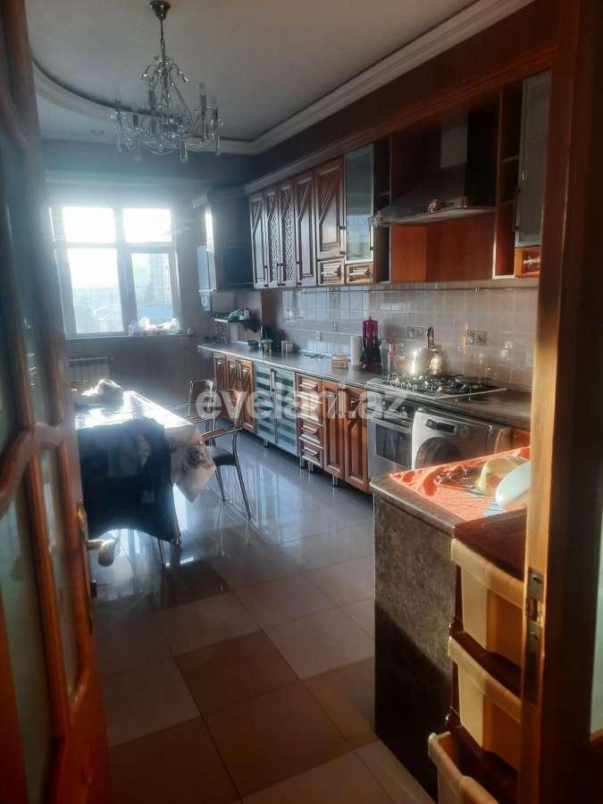 Kirayə verilir, yeni tikili, 3 otaqlı, 140 m², Bakı, Yasamal r, Elmlər Akademiyası m.