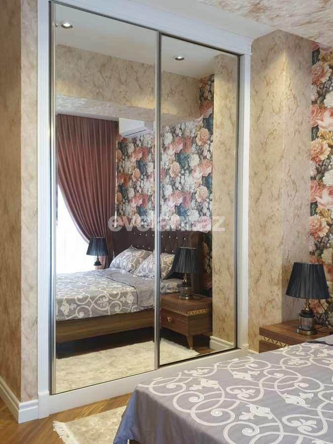 Kirayə verilir, yeni tikili, 3 otaqlı, 110 m², Bakı, Xətai r, Şah İsmayıl Xətai m.