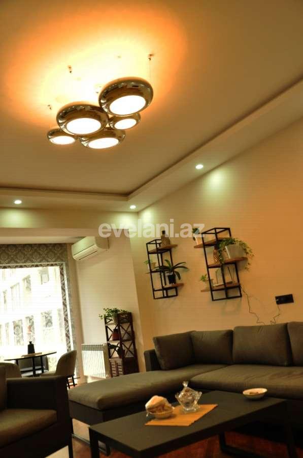 Kirayə verilir, yeni tikili, 3 otaqlı, 140 m², Bakı, Xətai r, Şah İsmayıl Xətai m.