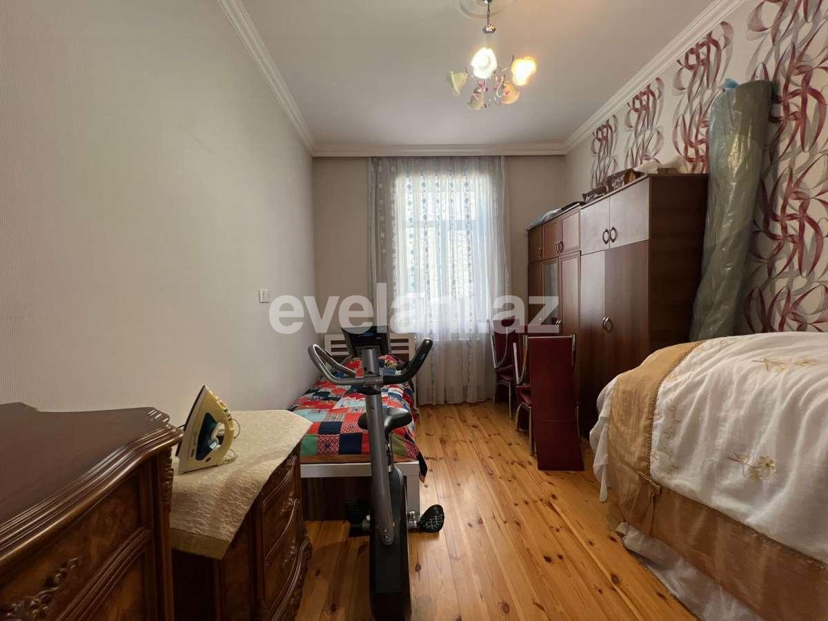 Satılır, həyət evi / bağ, 4 otaqlı, 200 m², Bakı, Suraxanı r, Bülbülə q.