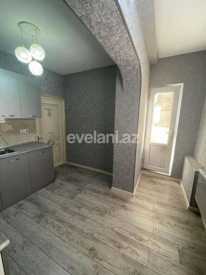 Satılır, köhnə tikili, 2 otaqlı, 52 m², Bakı, Nəsimi r, 4-cü mikrorayon q, Memar Əcəmi m.