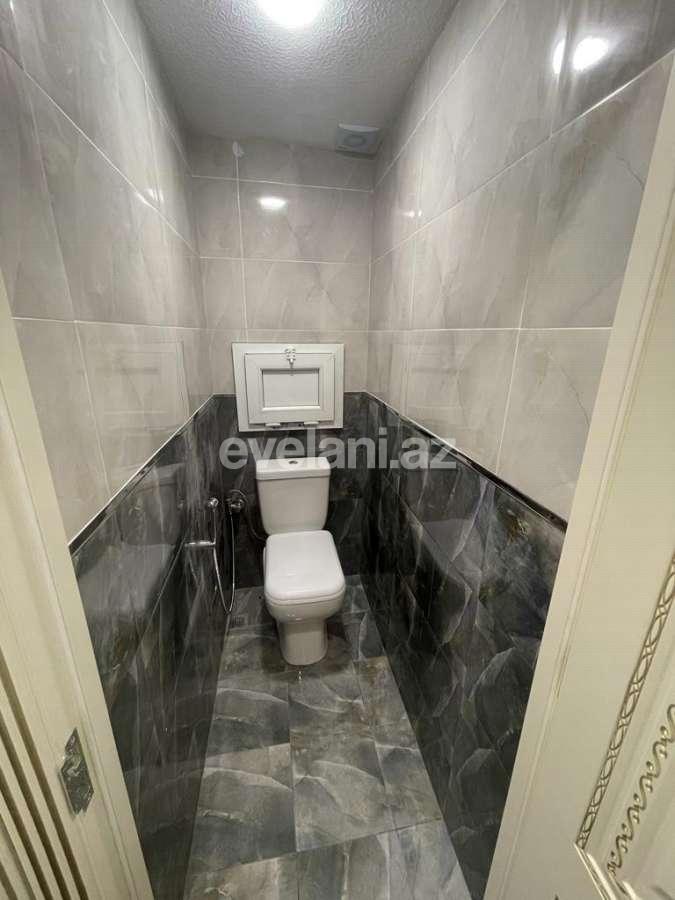 Satılır, köhnə tikili, 2 otaqlı, 52 m², Bakı, Nəsimi r, 4-cü mikrorayon q, Memar Əcəmi m.
