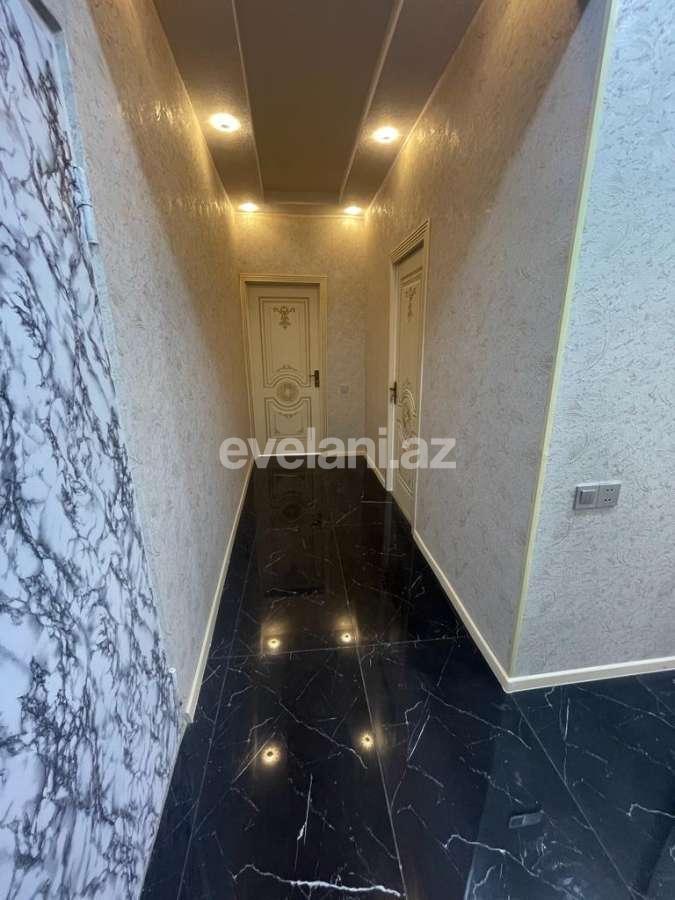 Satılır, köhnə tikili, 2 otaqlı, 52 m², Bakı, Nəsimi r, 4-cü mikrorayon q, Memar Əcəmi m.